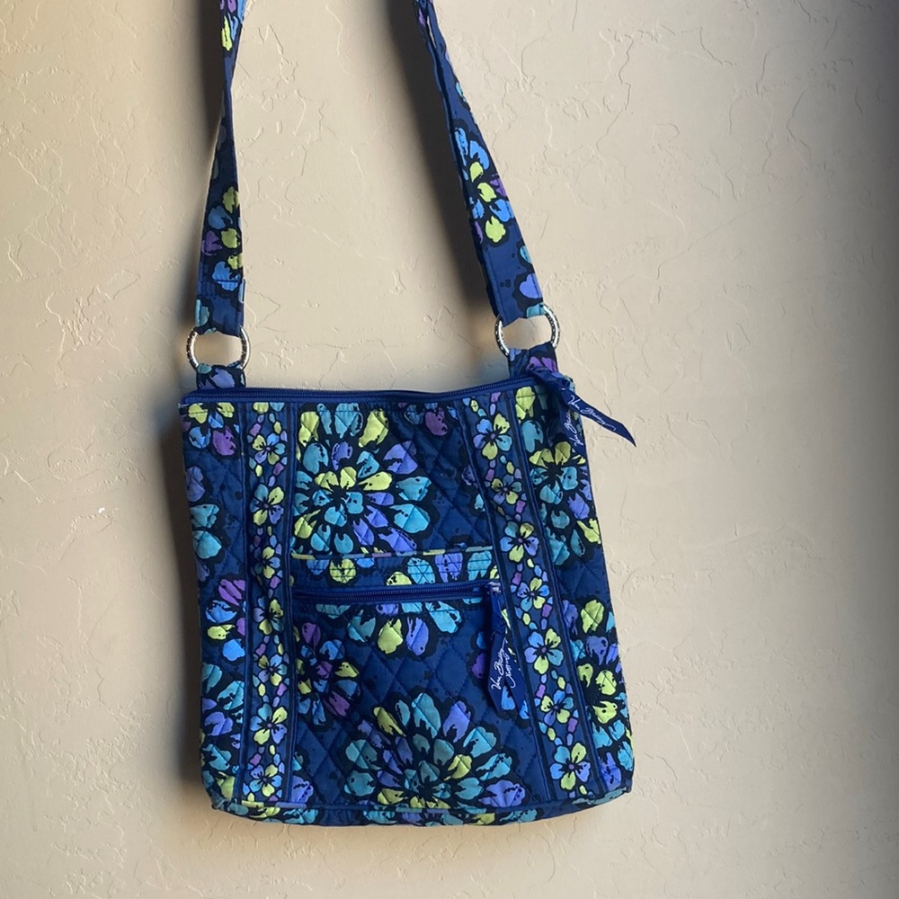 Vera Bradley blue  floral handbag purse - Picture 3 of 9